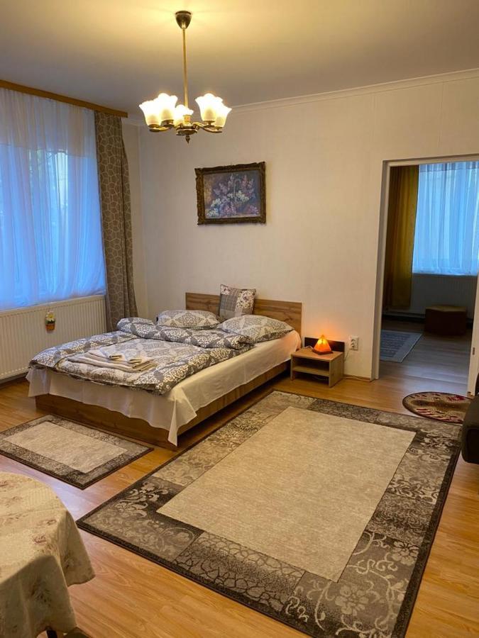 Clasicel Pas Brašov Exteriér fotografie